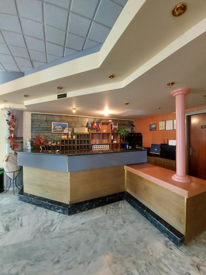 Batis Hotel Ливанатес Экстерьер фото