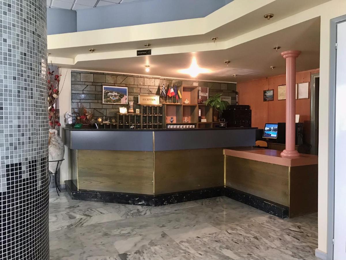 Batis Hotel Ливанатес Экстерьер фото