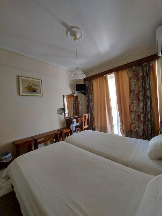 Batis Hotel Ливанатес Экстерьер фото